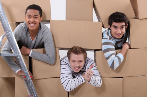Queenspark student removals for halls, rentals, and furniture transport