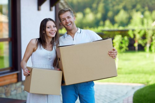 Affordable man with van service for quick transport in Queenspark