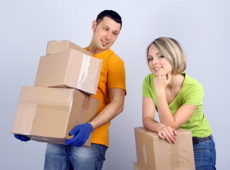 Different sizes of packing boxes for household moving in Queenspark