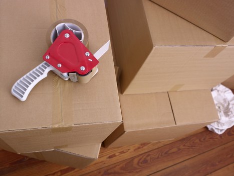 Eco-friendly packing boxes and supplies for storage in Queenspark